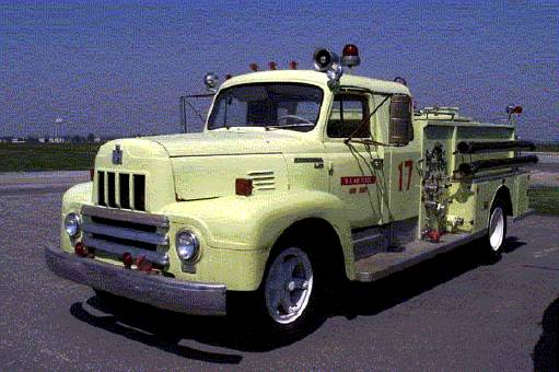 1954_International_750_GPM_Pumper-Dover.jpg