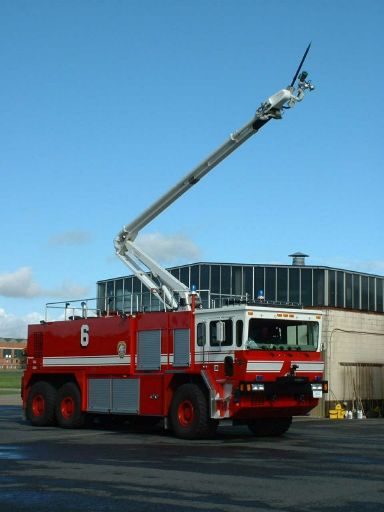 Oshkosh_P-23_Extended.jpg