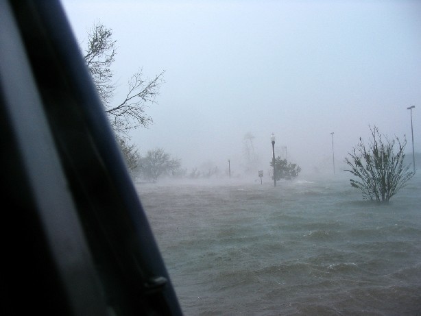 Hurricane_Katrina_Keesler.jpg