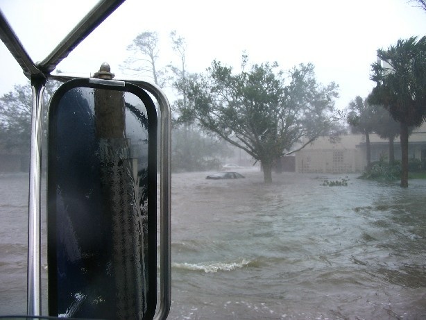 Hurricane_Katrina_Keesler_Car.jpg