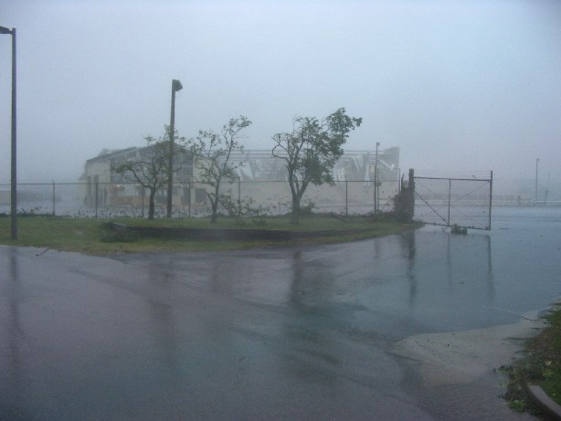 Hurricane_Katrina_keesler_bldg_4422.jpg